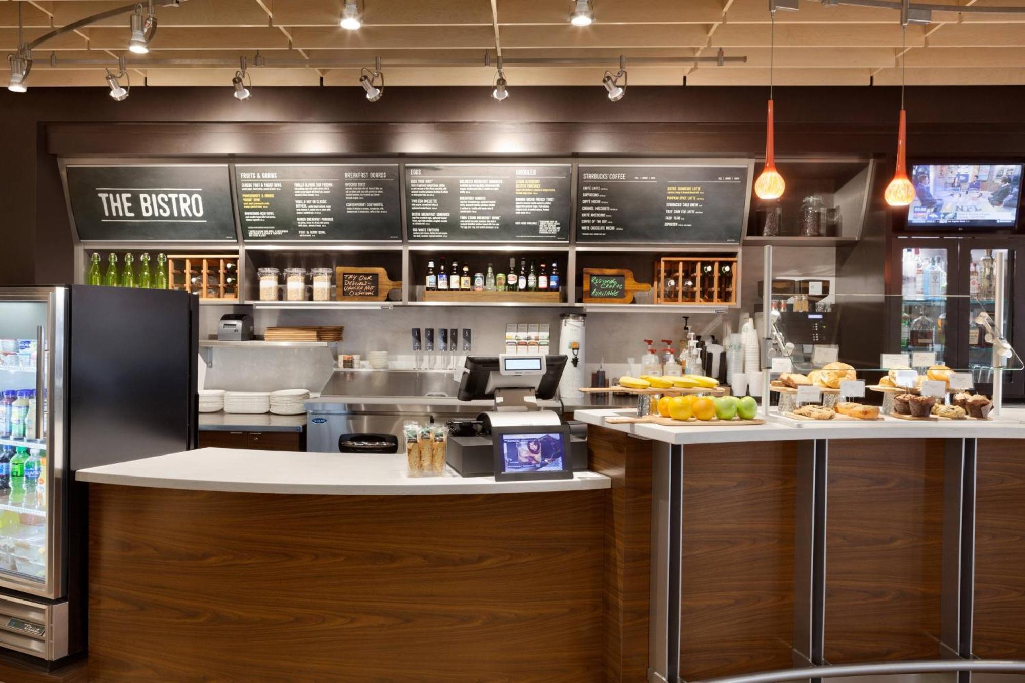 Courtyard By Marriott Boston Dedham/Westwood Hotel Buitenkant foto